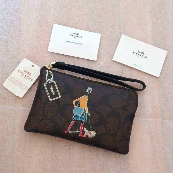 SOLD - NWT COACH Bonnie Cashin Corner Zip Wristlet - Picture 8 of 8